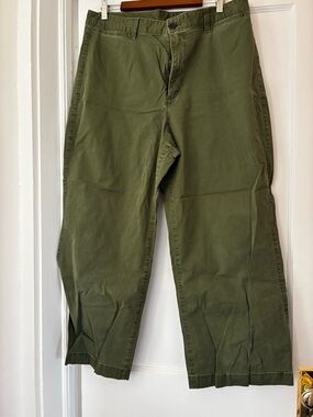 GAP Olive Green Casual Pants